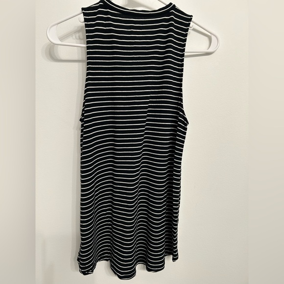 Aeropostale Navy and White Striped Lace-Up Top - Picture 2 of 2
